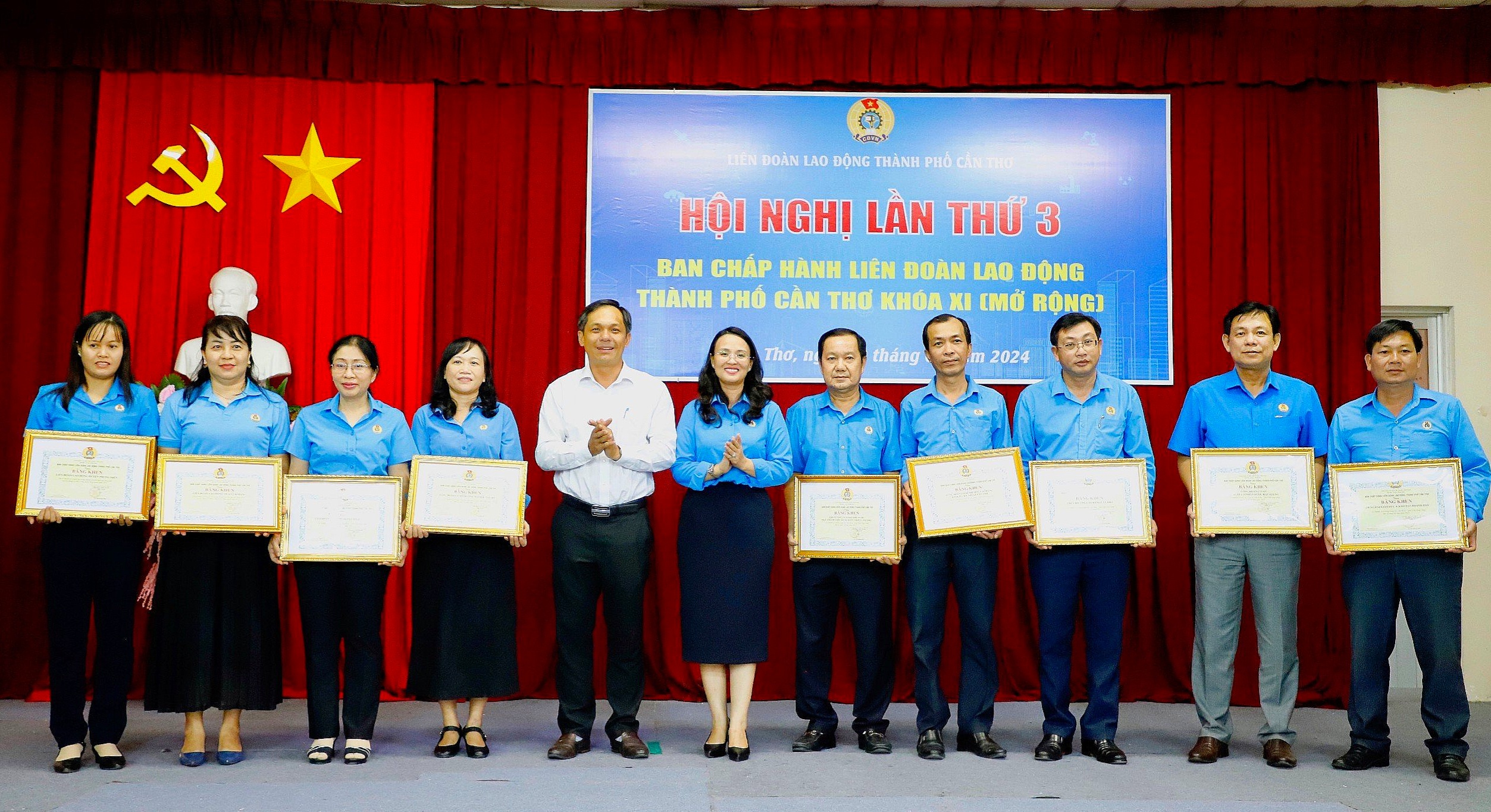 Description: Các đơn vị nhận Bằng khen của Ban chấp hành LĐLĐ TP. Cần Thơ.